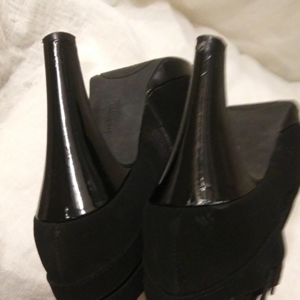 Black booties - Picture 2 of 4